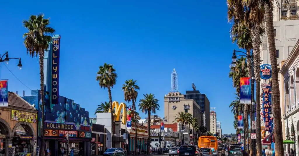 Is LA safe for solo travel